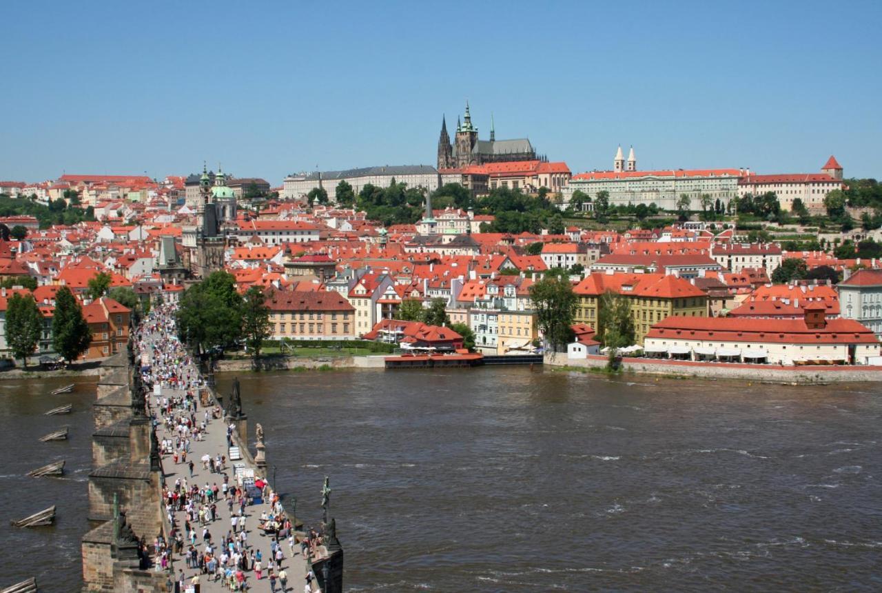 Apartment Vltava Prága Kültér fotó
